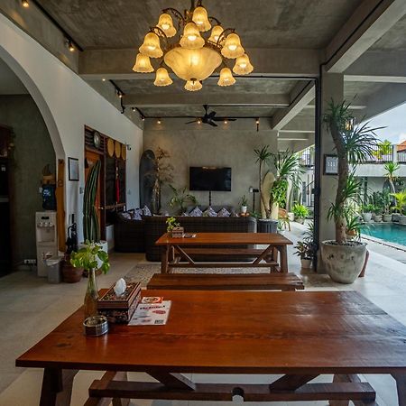 The Breeze Stay And Surf Canggu Dış mekan fotoğraf