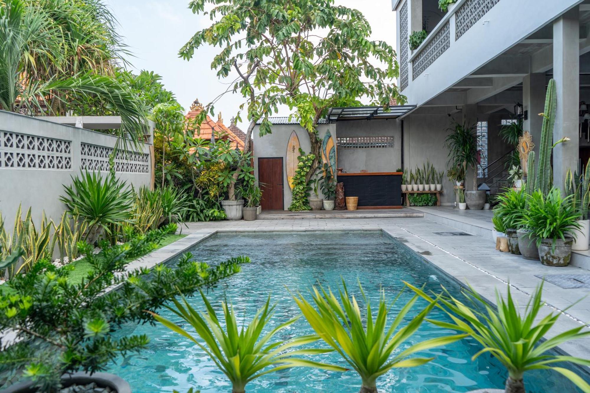 The Breeze Stay And Surf Canggu Dış mekan fotoğraf